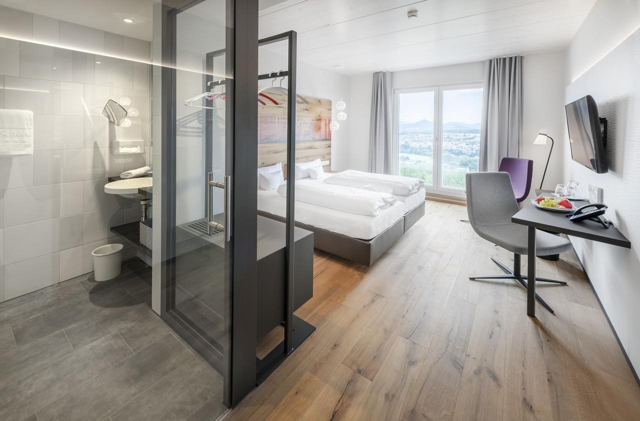 Hotel Schoenbuch Pliezhausen エクステリア 写真